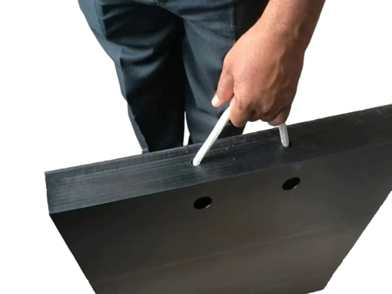 UHMWPE Outrigger Pads with Rope Handles – Easy to Carry, Built to Last